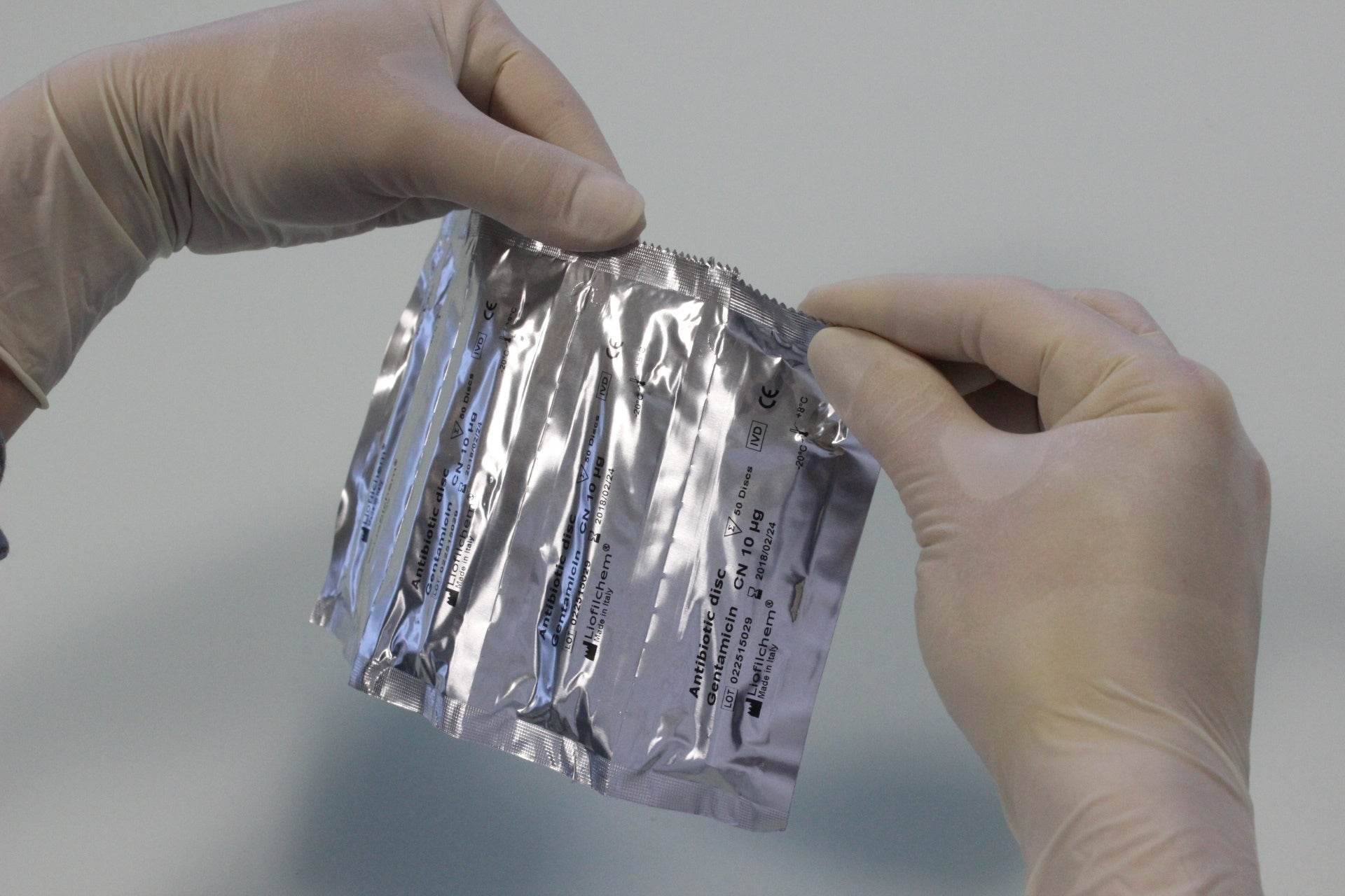 AST DISC Voriconazole VO 1µg - Kormay Biomedicals store