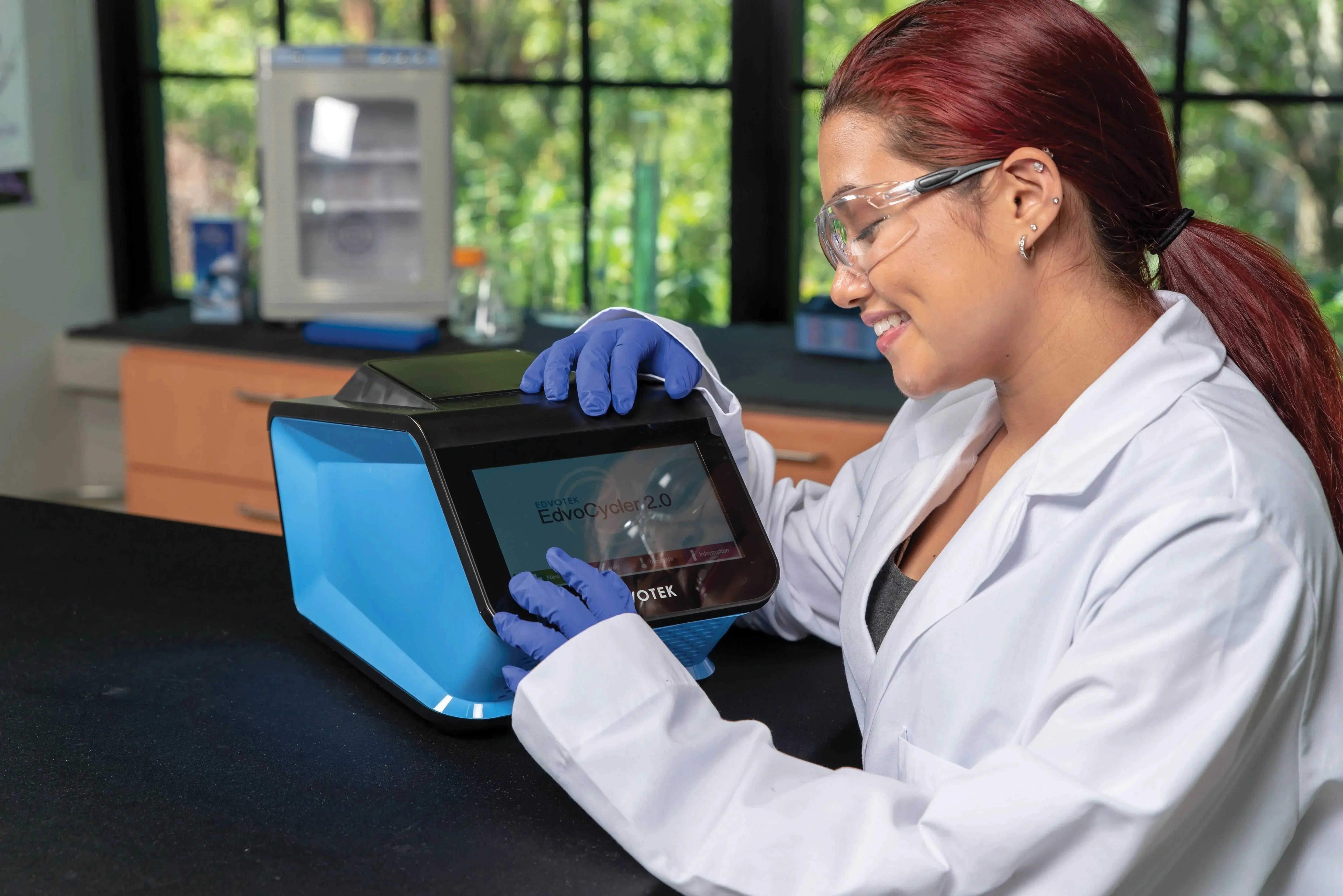 EDVOTEK Biotech Education UNIT EdvoCycler™ 2 Classroom PCR Thermal Cycler
