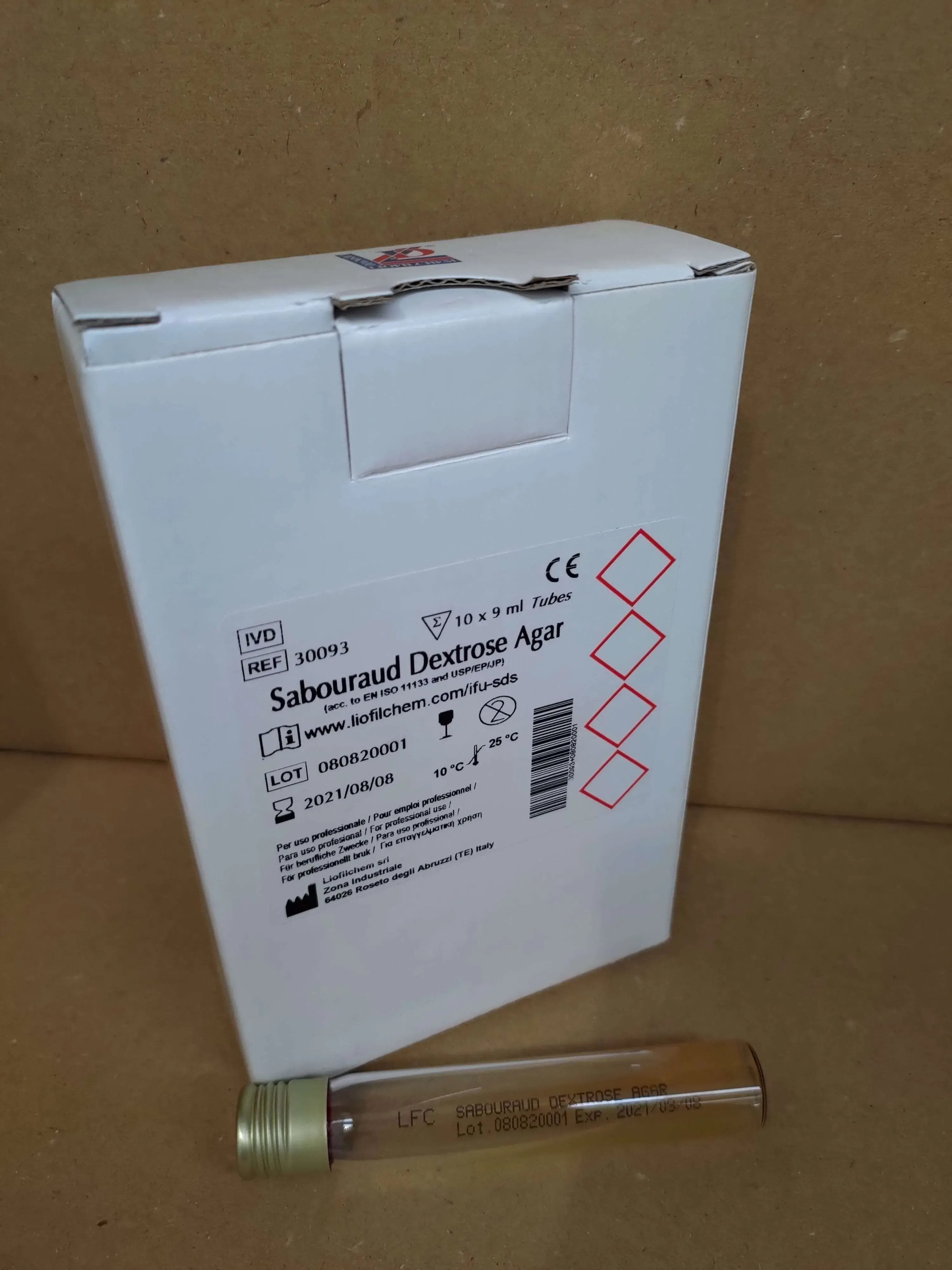 Liofilchem Sabouraud Dextrose Agar Culture media in glass tubes and bottles 470040