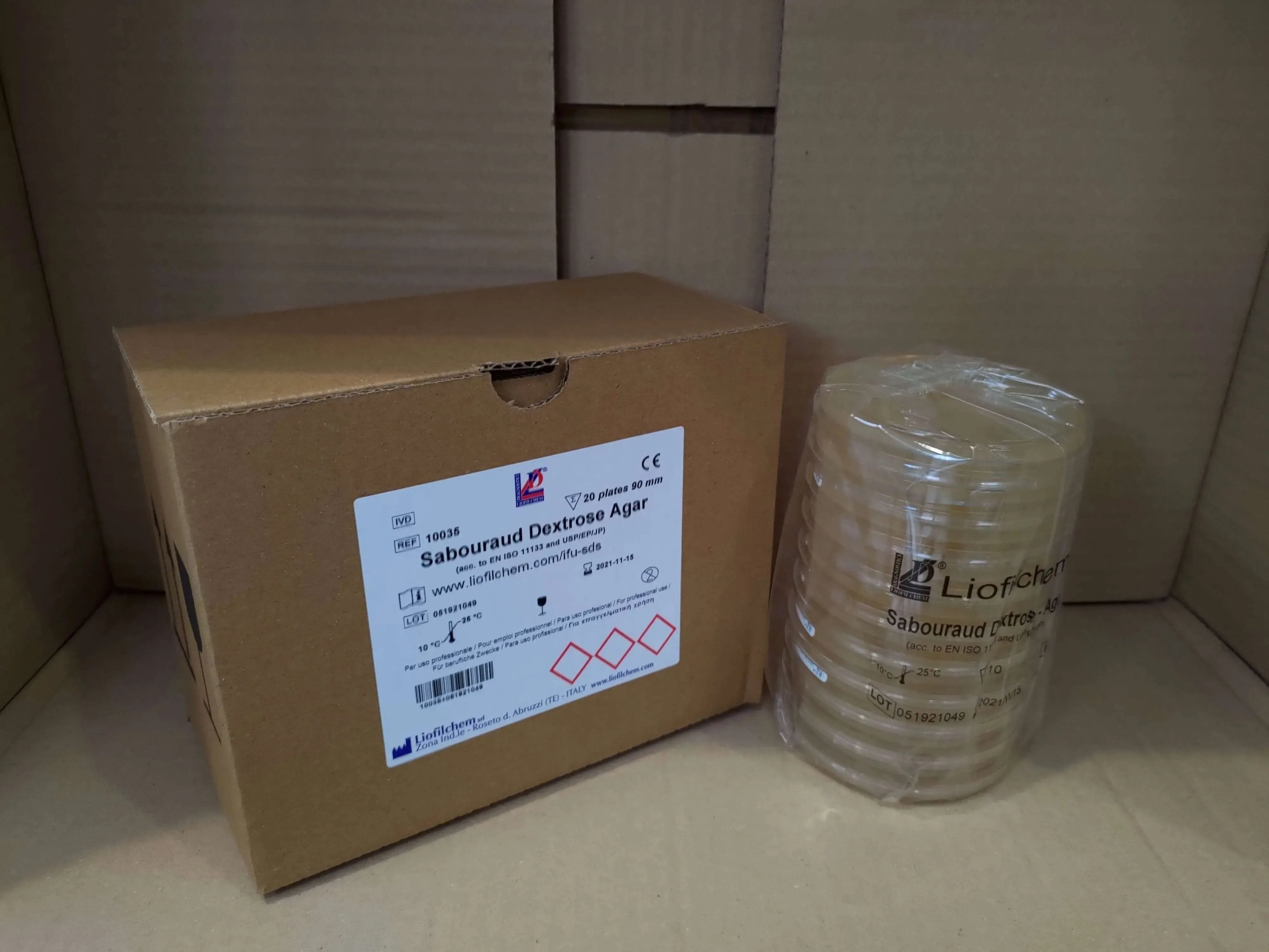 Liofilchem Sabouraud Dextrose Agar ready-to-use plates Culture Media 163402